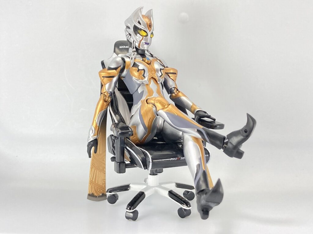 レビュー】【ウルトラマントリガー】【S.H.Figuarts】 カルミラ | こと